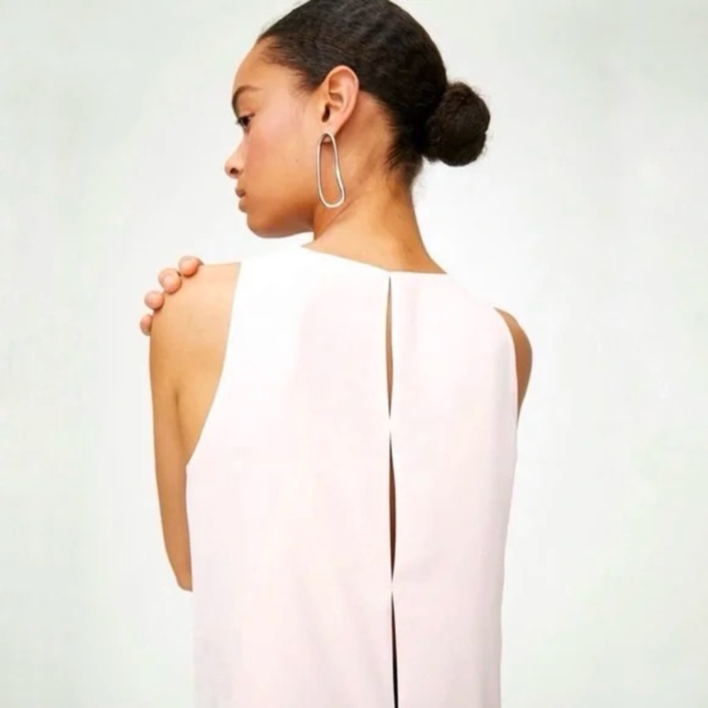 Aritzia Babaton Maddox Blouse